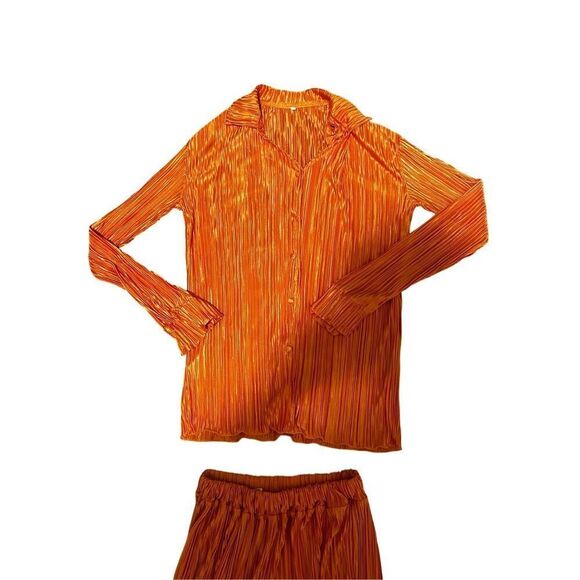 Womens Orange Long Sleeve Button Up with Matching Shorts Set Small - Picture 6 of 8
